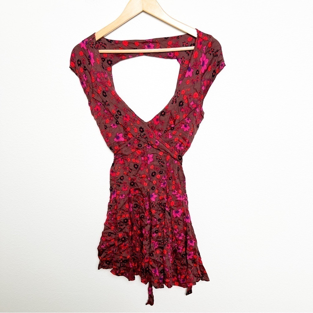 Free People NWT Floral Wrap Dress Mini Dress Red Purple Size XS Ruffled Hem - Picture 3 of 9